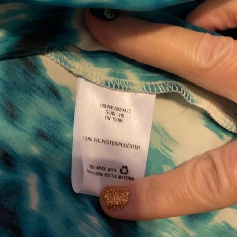 Covington essentials top - Picture 5 of 5